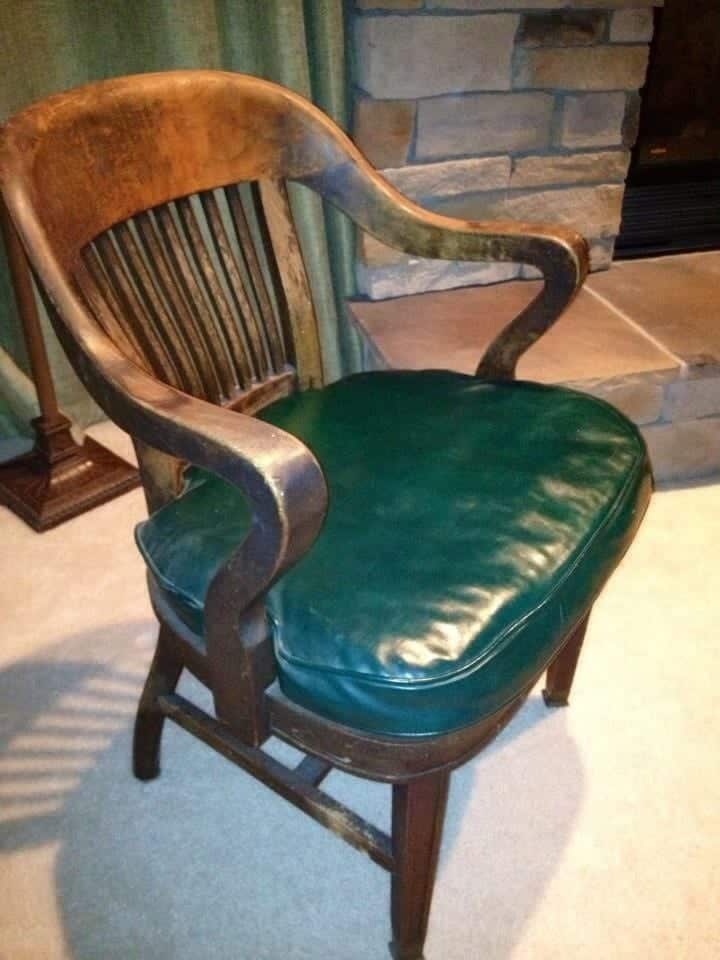 painting leather chair