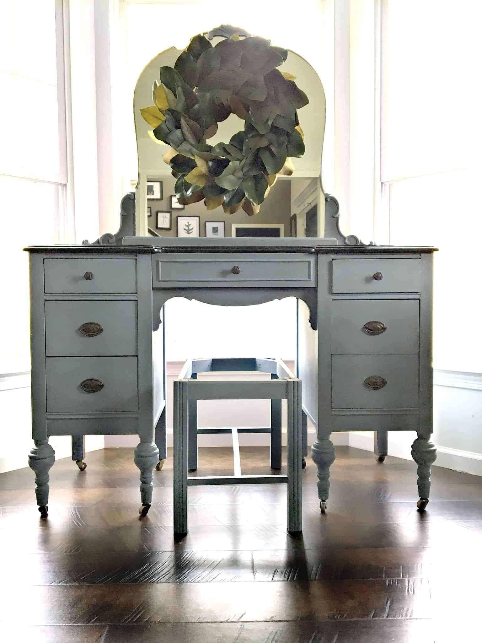 Color Inspiration Heirloom Traditions ALL-IN-ONE Paint  Heirloom  traditions paint, Heirloom traditions, Heirloom traditions chalk paint