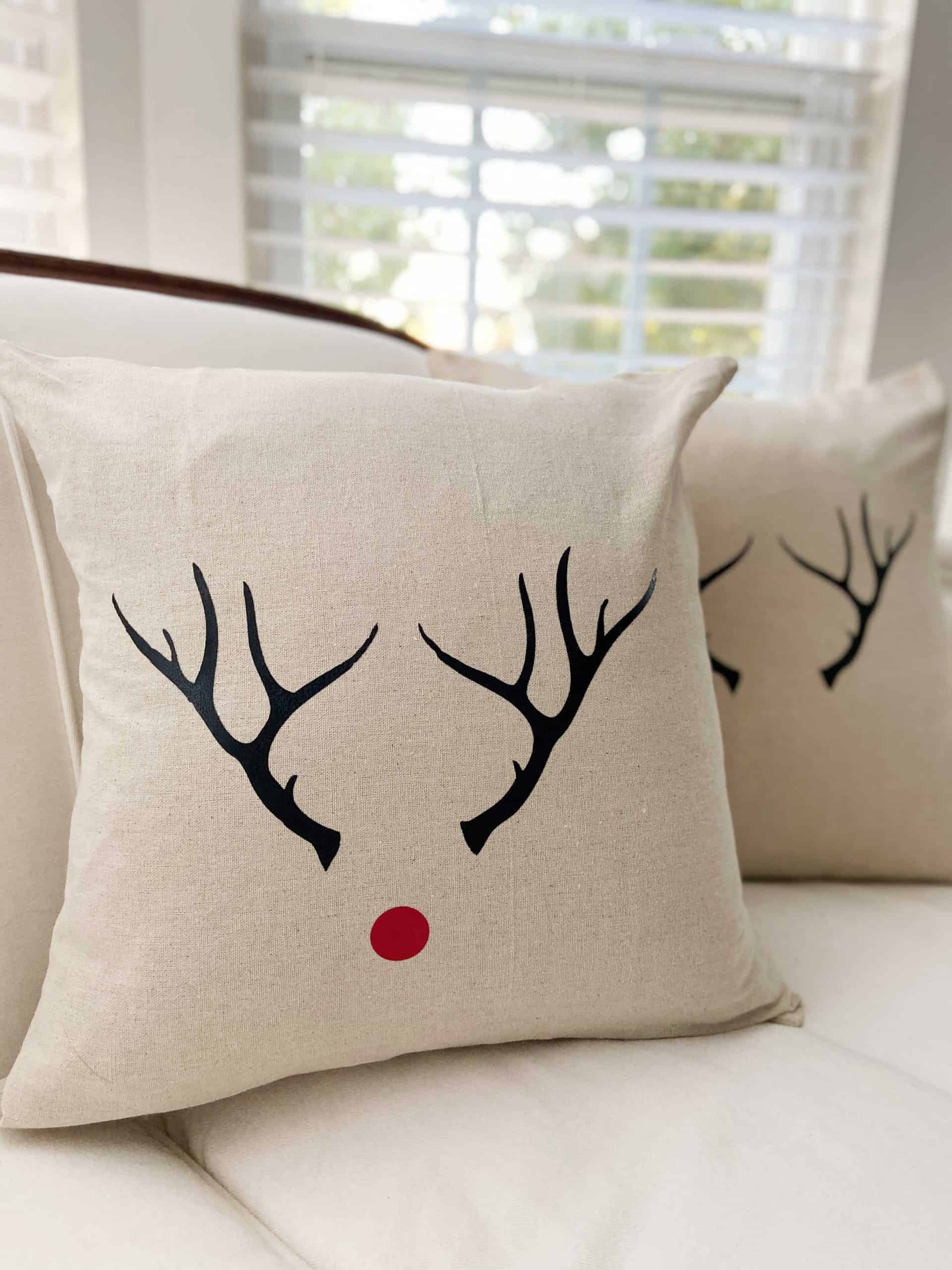 DIY Pressing Pillows for Use with Iron On and the Cricut Easy
